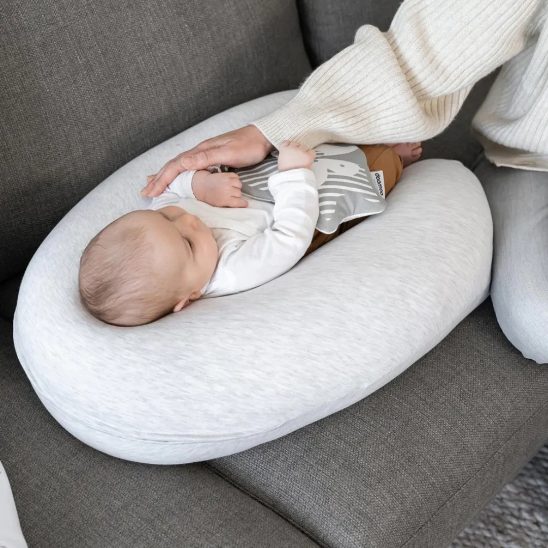 Doomoo Buddy Nursing Pillow - Chine White