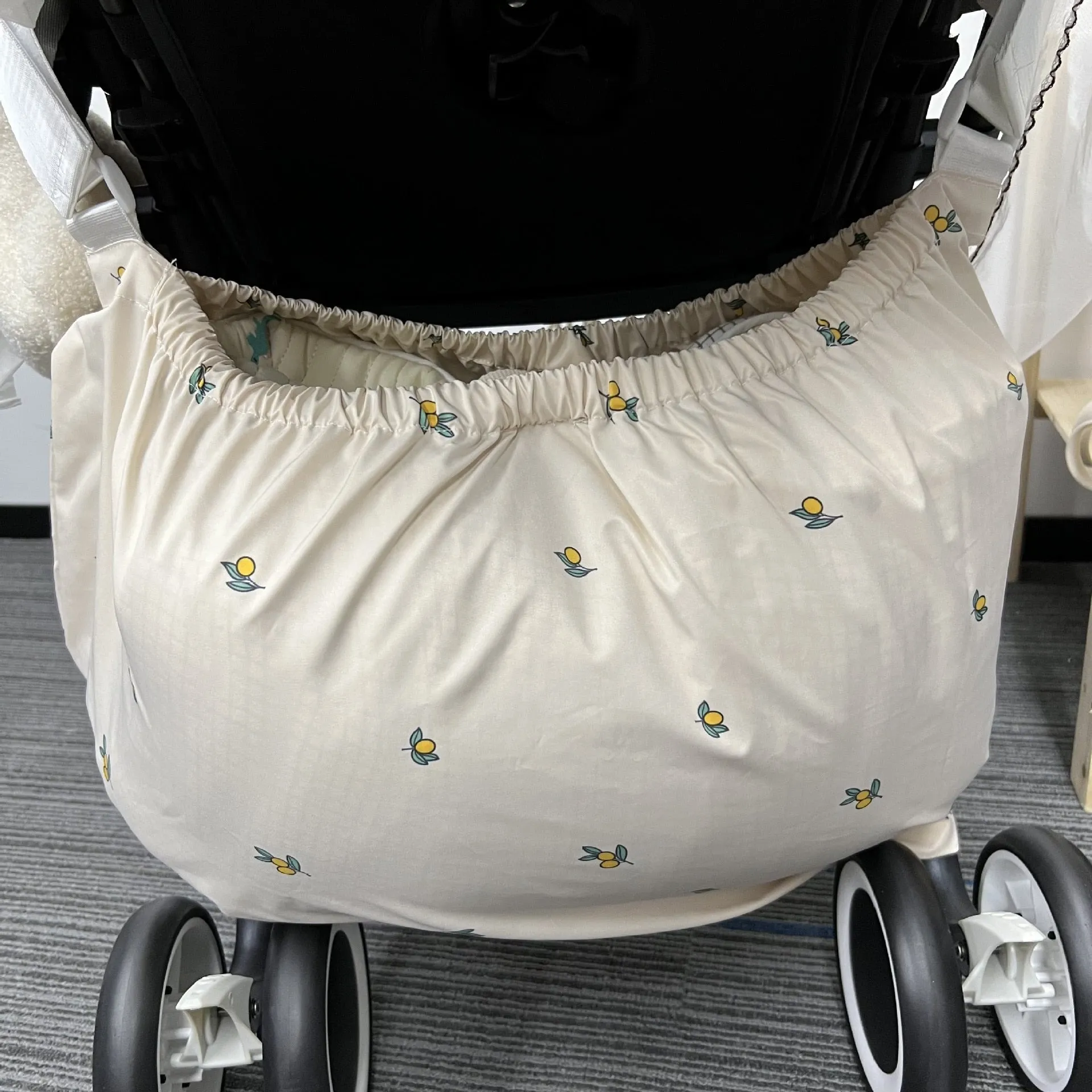 Mommy Bags/ Nappy Caddy Stroller Hanging Storage Bag for 4-6 yrs