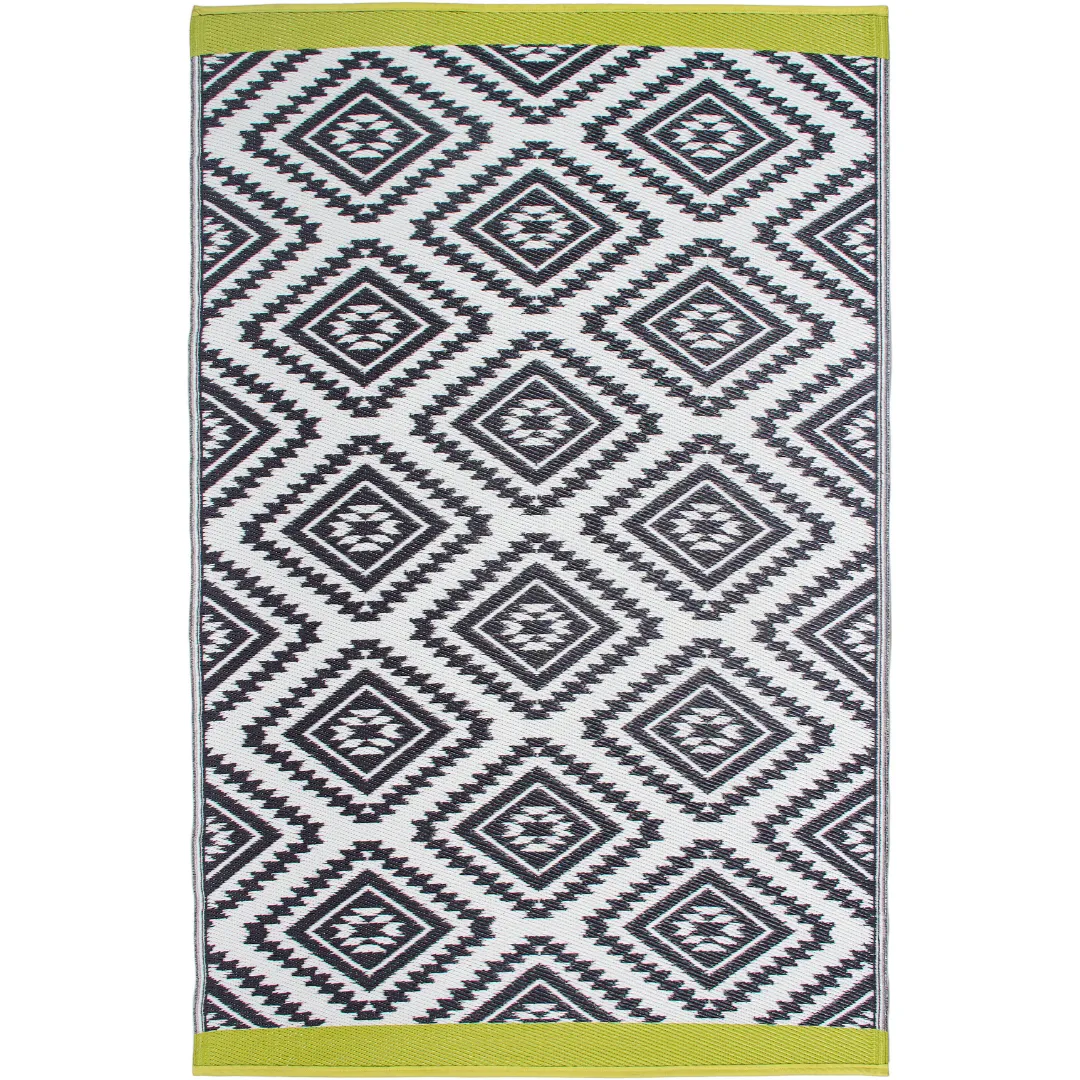 Valencia Grey and White Diamond Recycled Plastic Outdoor Rug